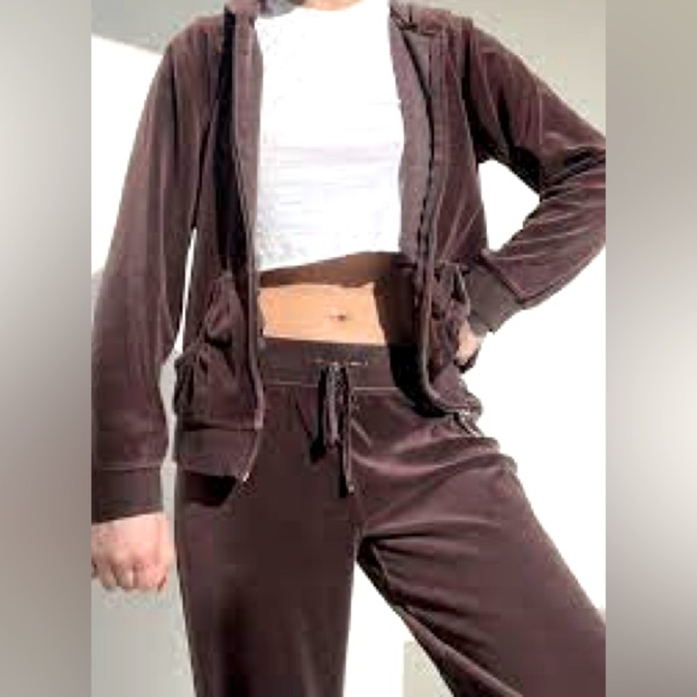 Vtg. 👜 New York & Co. Velour tracksuit, XS/S